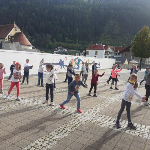 Zumba 2b