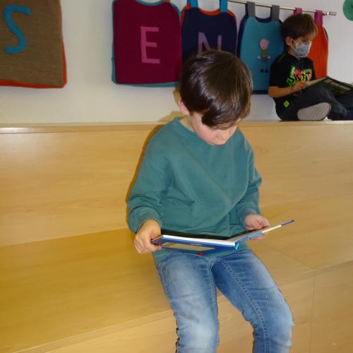 Schulbücherei 1b 10