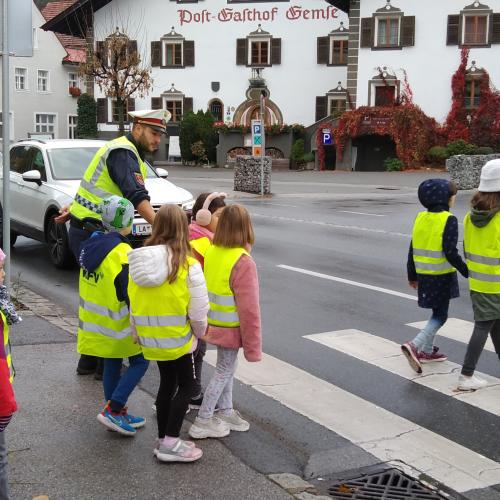 1b_Polizist