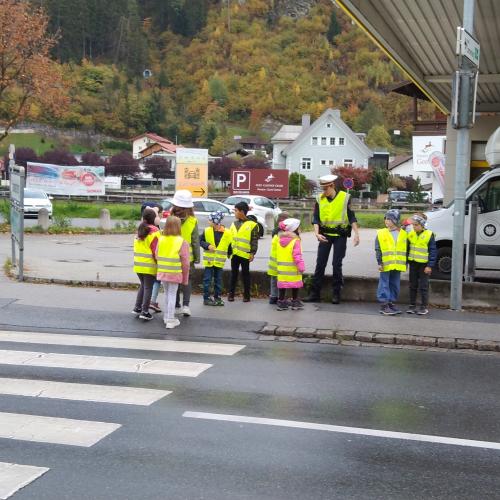1b_Polizist
