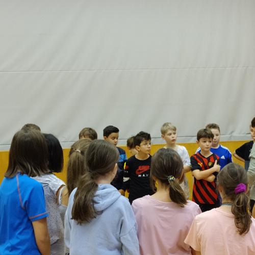 Schnupperturnen 4b