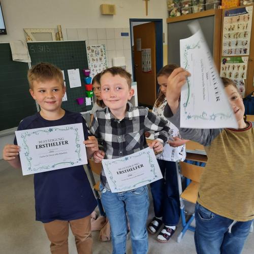 Ersthelfer 3b Abschluss