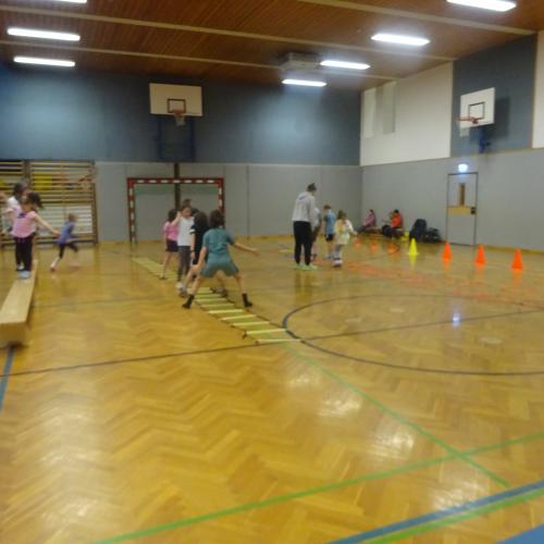 Kinder gesund bewegen 1