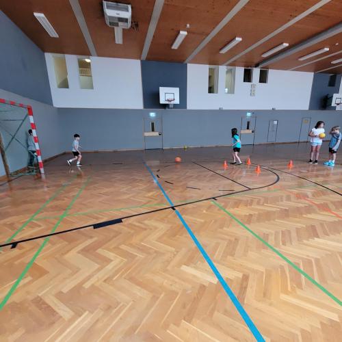 Fußball mit Theo und Ömer
