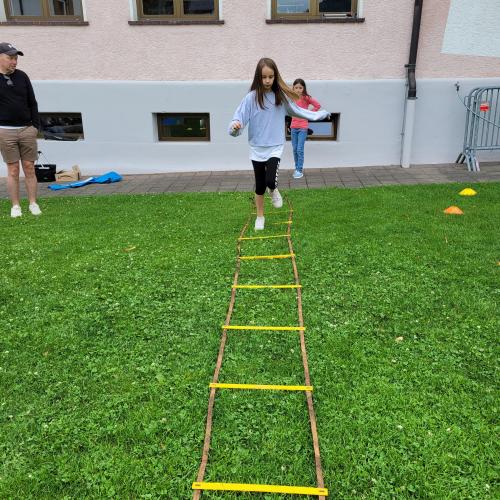 Schulfest Tennisstation