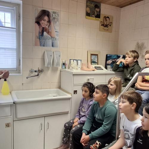 3b_SchuhhausLadner