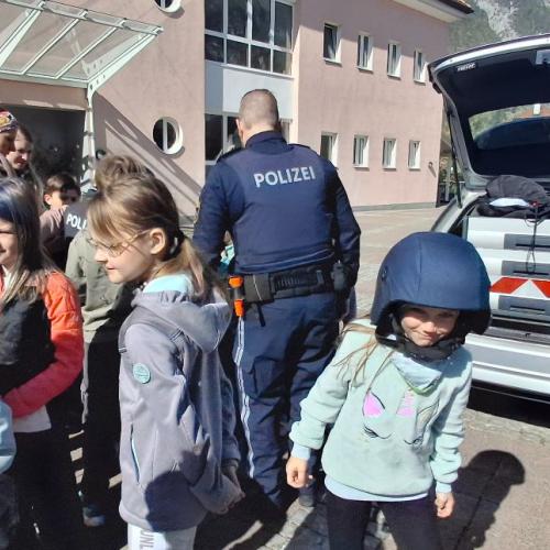 3b_Polizist