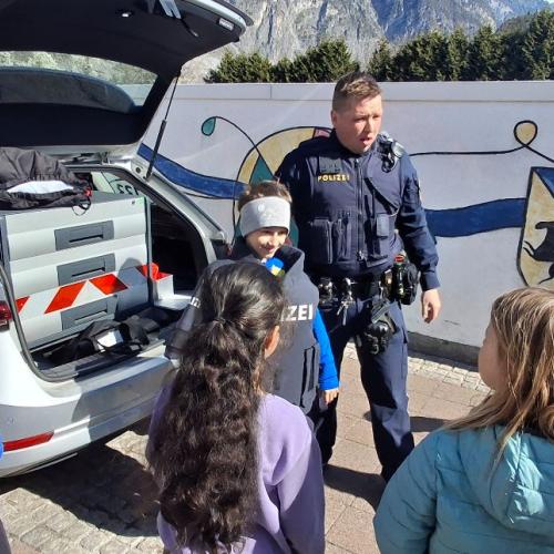 3b_Polizist