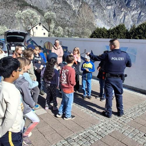 3b_Polizist