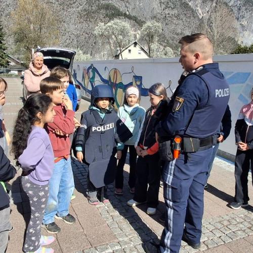 3b_Polizist