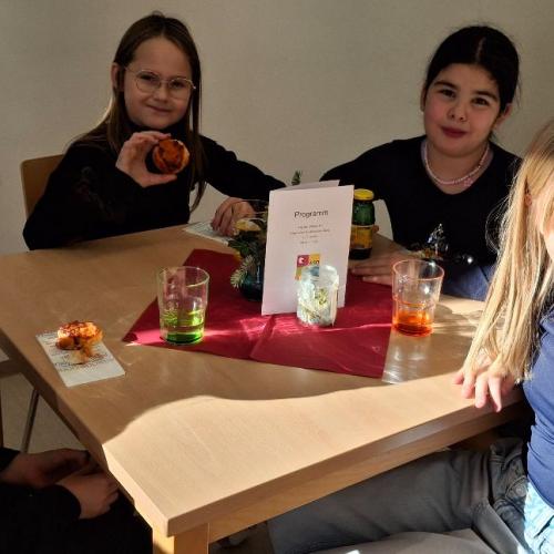 4b_TagderoffenenTür