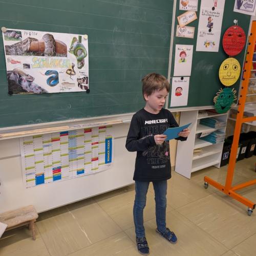 Buchvorstellung und Referate 3b