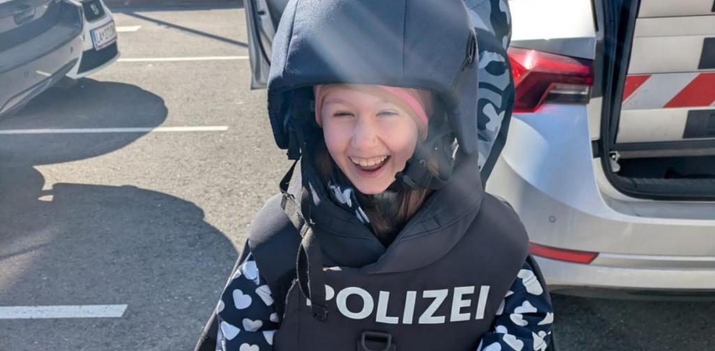 Polizei 2b Polizei 2b